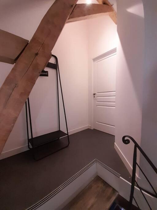 Le Repaire De Bacchus Apartamento Saint-Nicolas-de-Bourgueil Exterior foto
