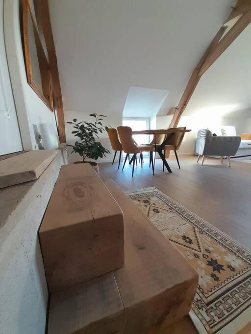 Le Repaire De Bacchus Apartamento Saint-Nicolas-de-Bourgueil Exterior foto